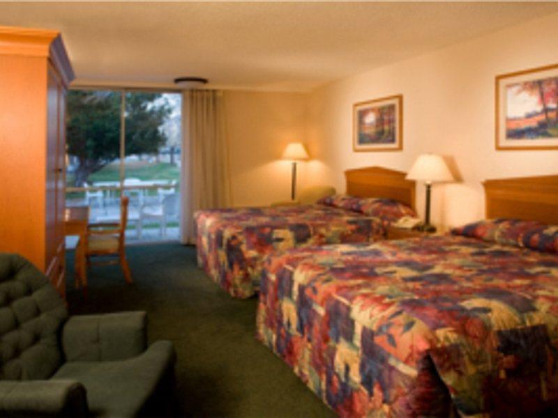Ramada By Wyndham Albuquerque East Hotell Eksteriør bilde